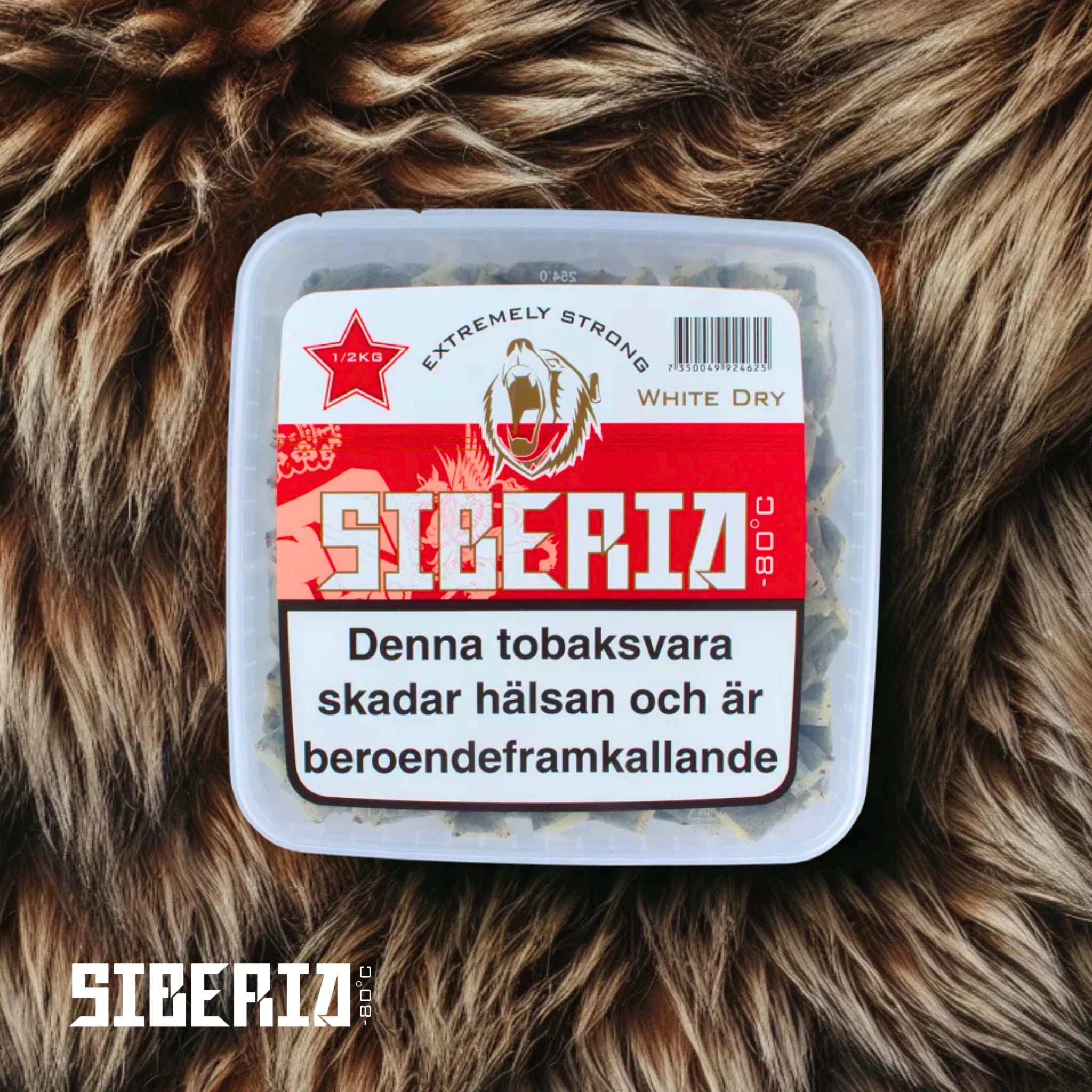 Siberia White Dry 500g Box stehend auf Bärenfell